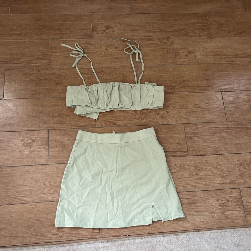 Skirt Set